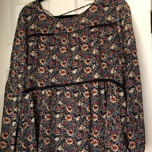 Floral long sleeve